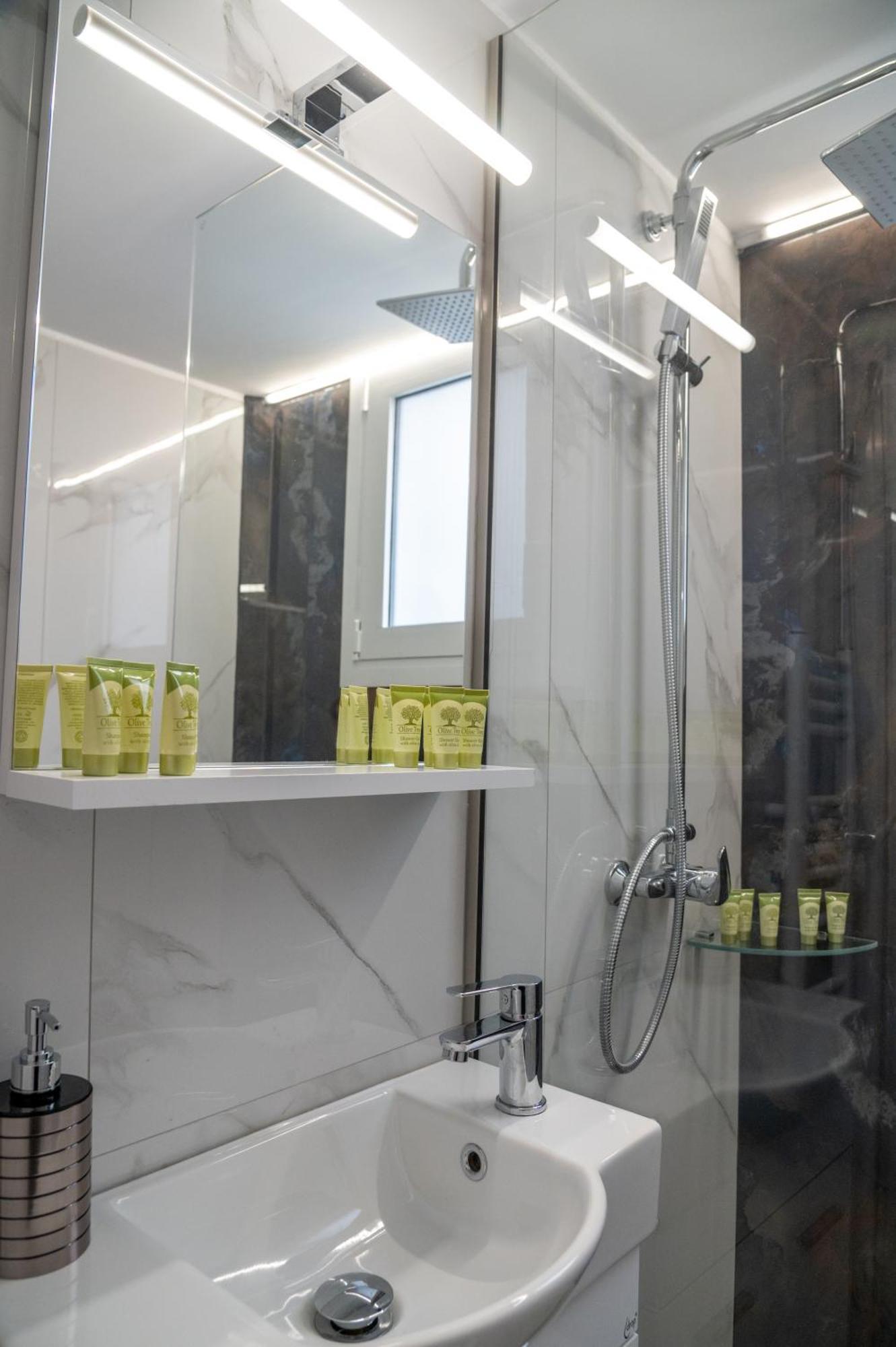 Central Apartment Near To Acropolis Area 아테네 외부 사진